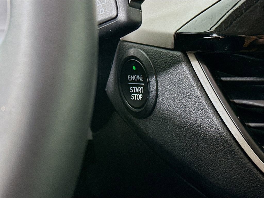 Used 2022 Ford Escape SE w/ Convenience Package image 19