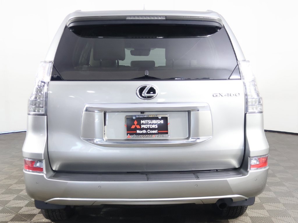 Used 2023 Lexus GX 460 Premium image 16