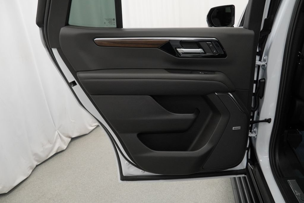 New 2026 Chevrolet Tahoe High Country AWD/4WD image 27