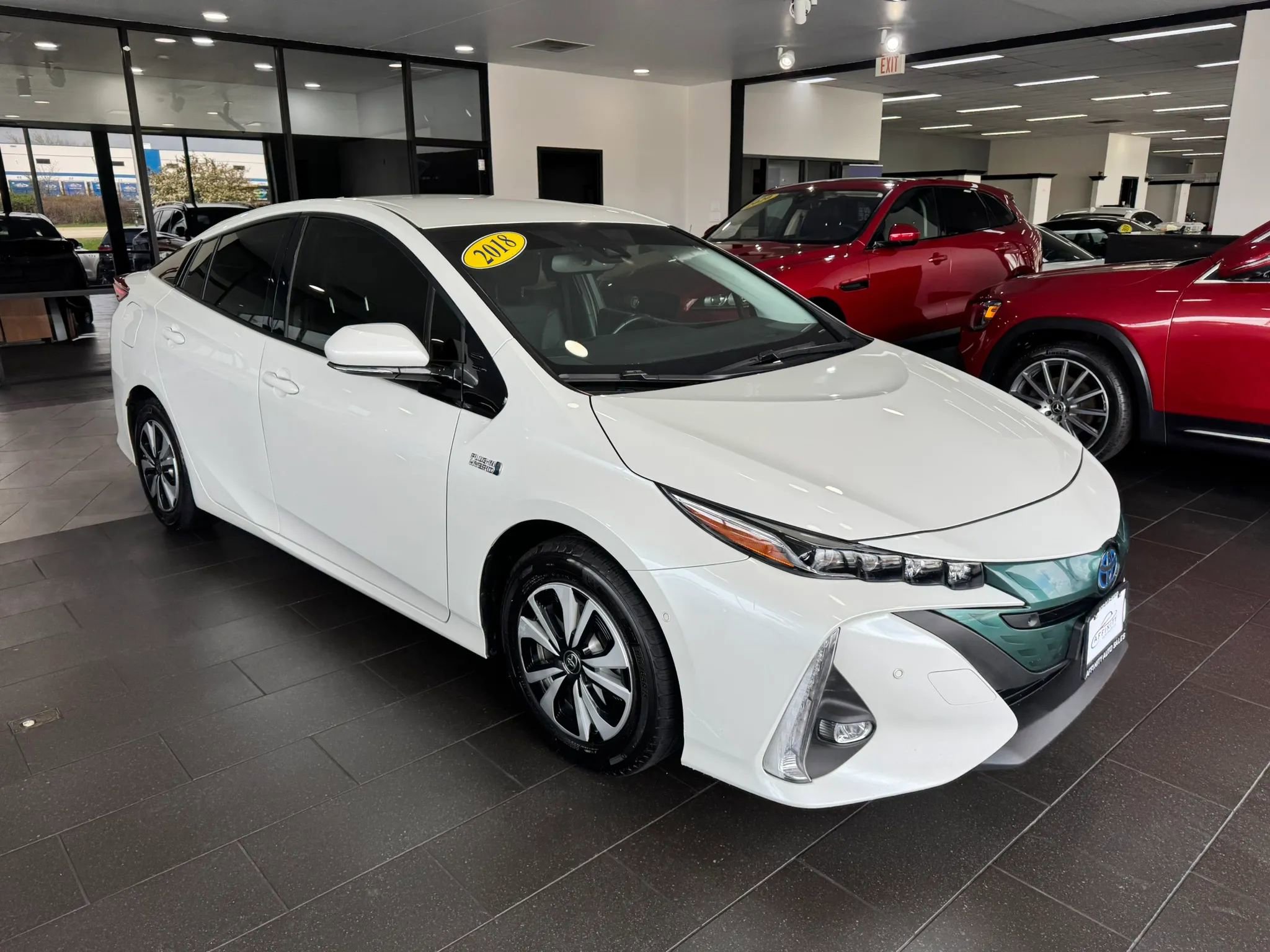 Used 2018 Toyota Prius Prime Advanced image 6