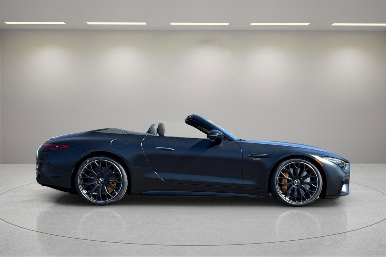 New 2025 Mercedes-Benz SL 63 AMG S e Performance 4MATIC image 3