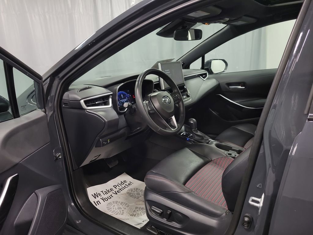 Used 2025 Toyota Corolla XSE image 12