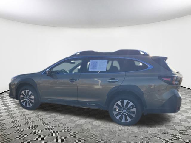 Used 2025 Subaru Outback Touring XT w/ Popular Package #2 image 5