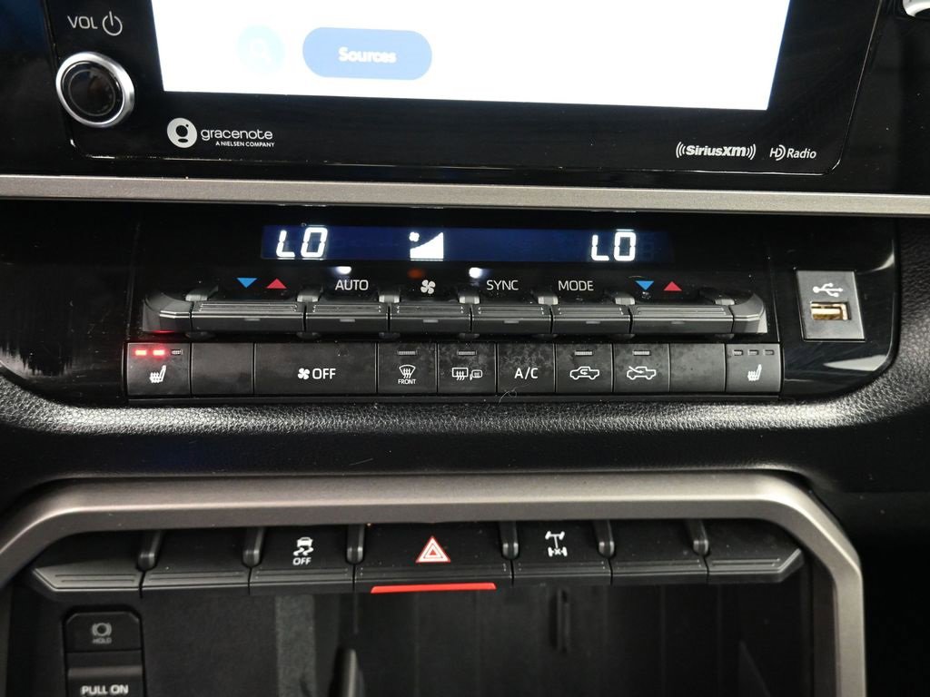 Used 2022 Toyota Tundra SR5 image 12