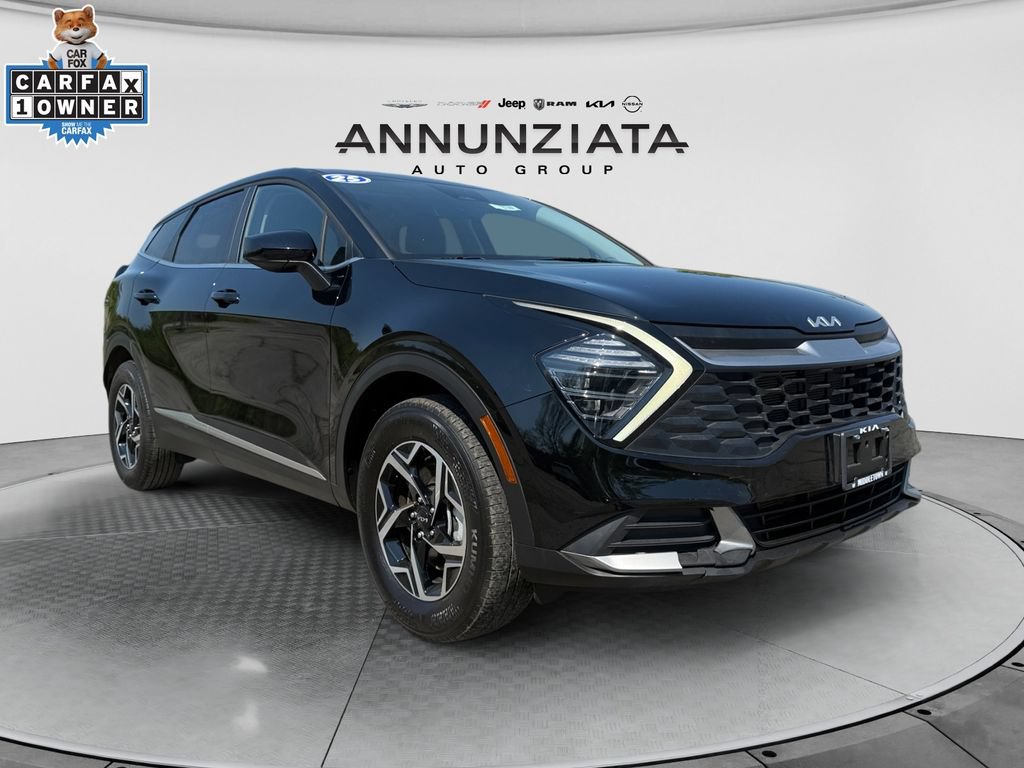 Certified 2025 Kia Sportage LX AWD/4WD image 7
