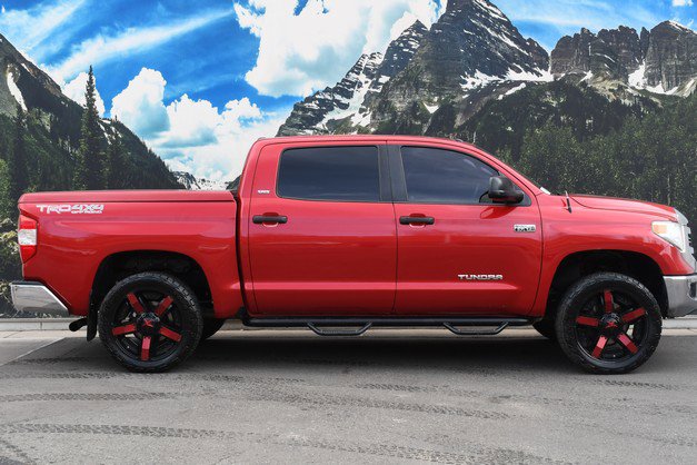Used 2016 Toyota Tundra SR5 image 2