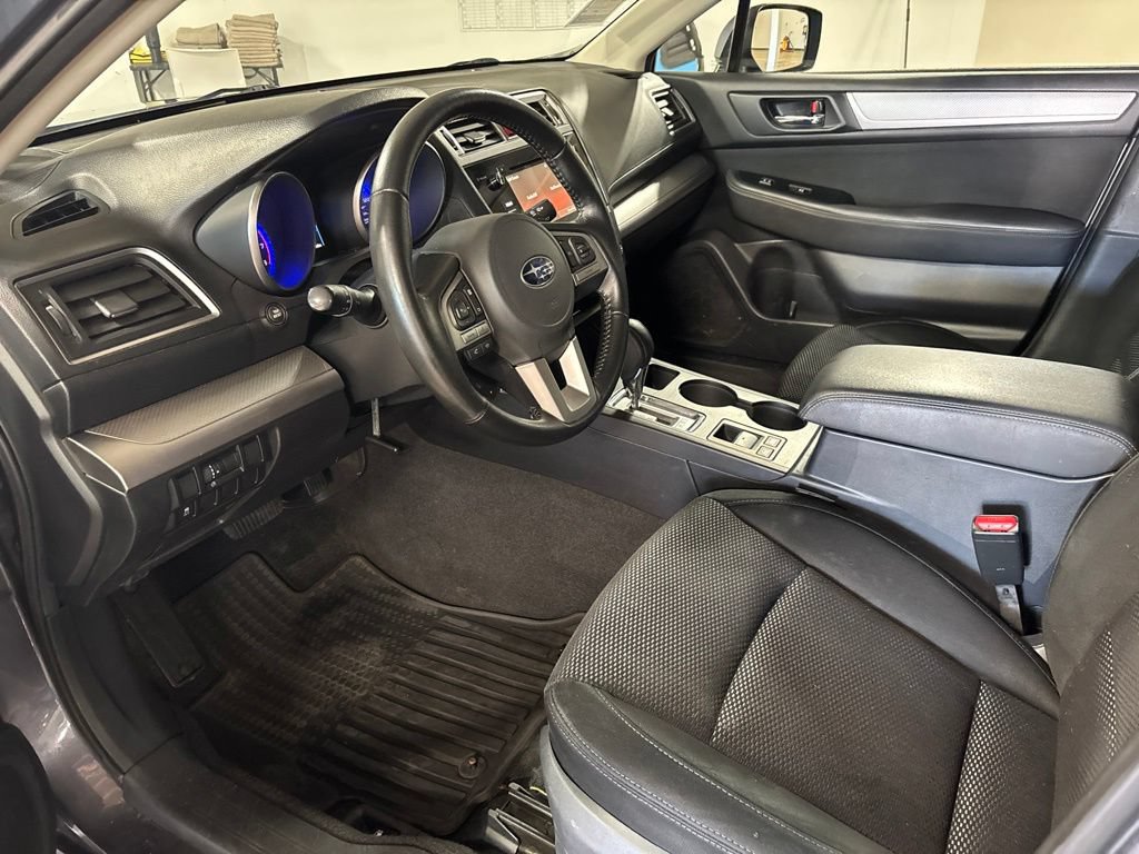 Used 2015 Subaru Outback 2.5i Premium AWD/4WD image 9