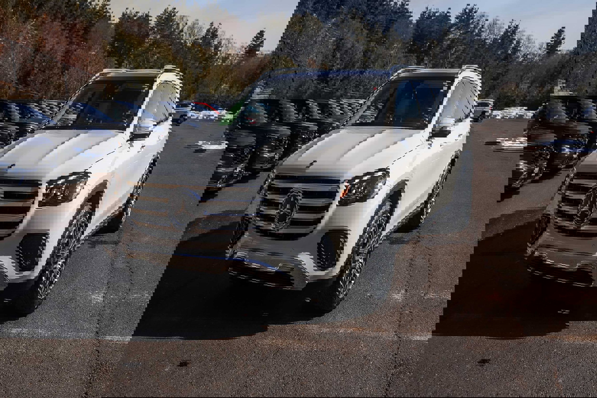 Used 2024 Mercedes-Benz GLS 450 4MATIC image 11