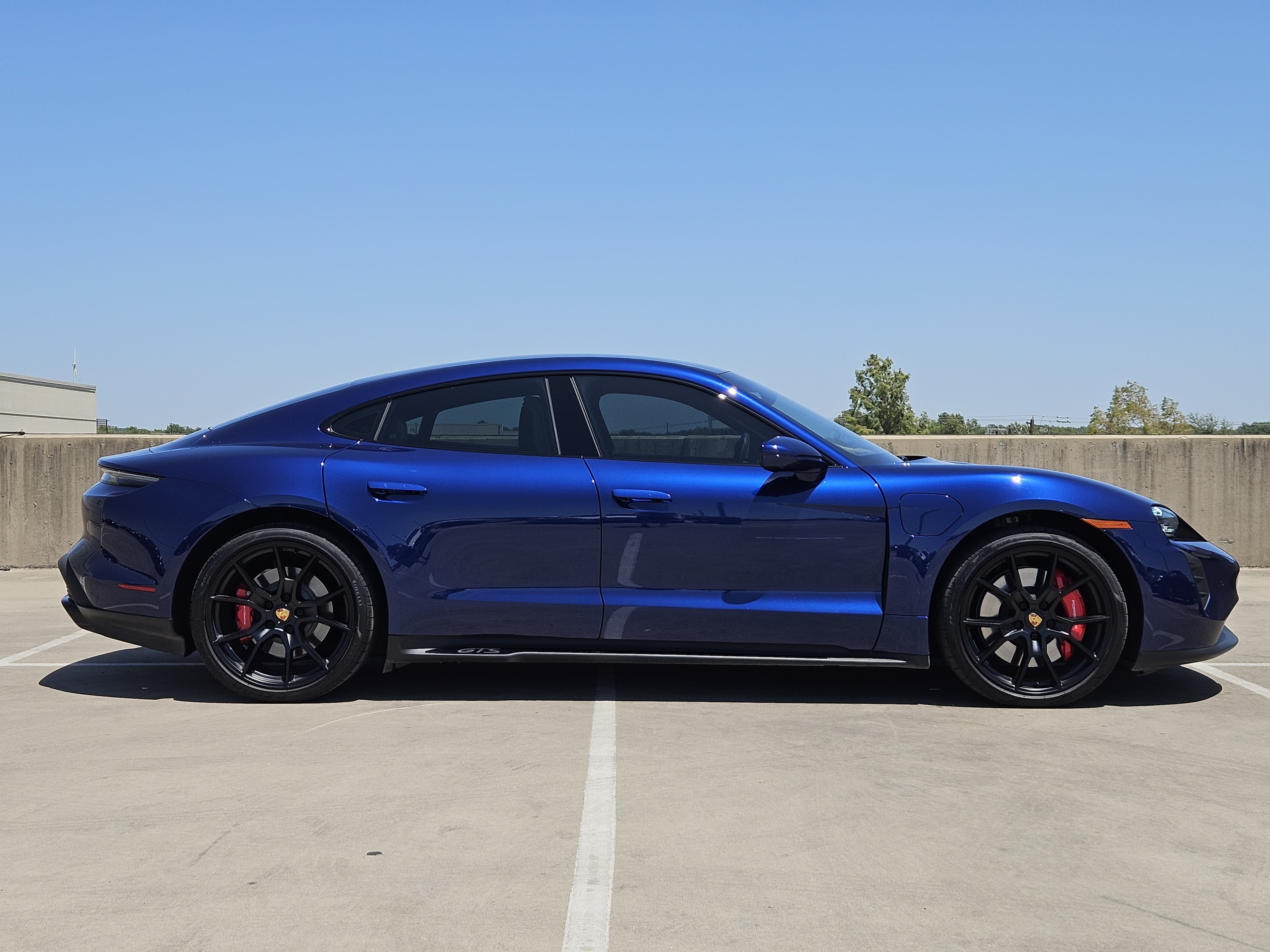Certified 2023 Porsche Taycan GTS AWD/4WD image 9