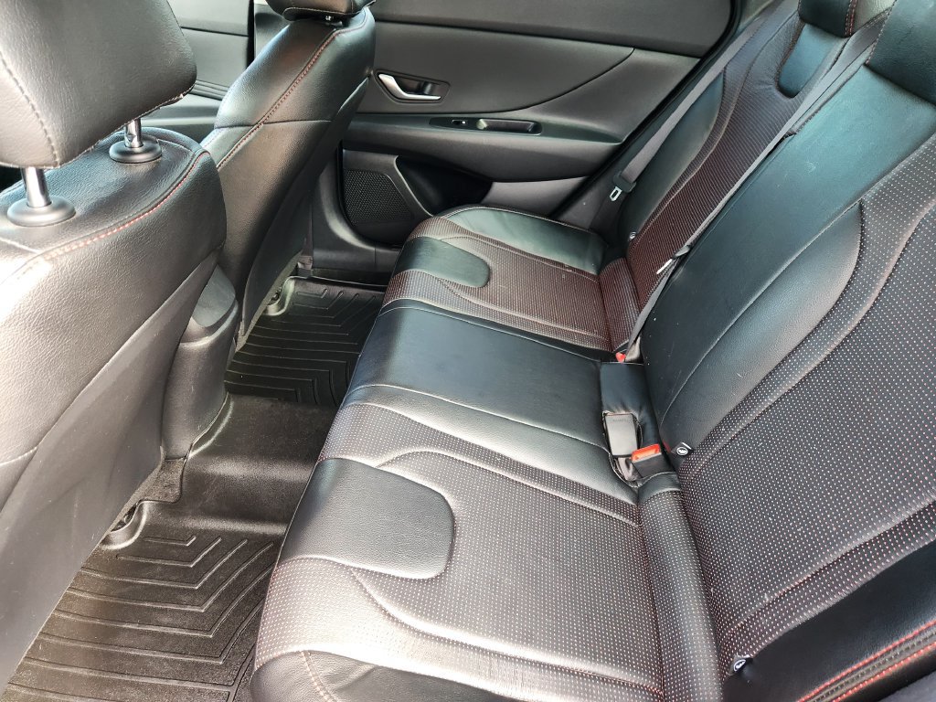 Used 2023 Hyundai Elantra SEL w/ Convenience Package FWD image 29