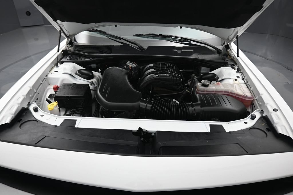Used 2019 Dodge Challenger GT w/ Plus Package RWD image 41
