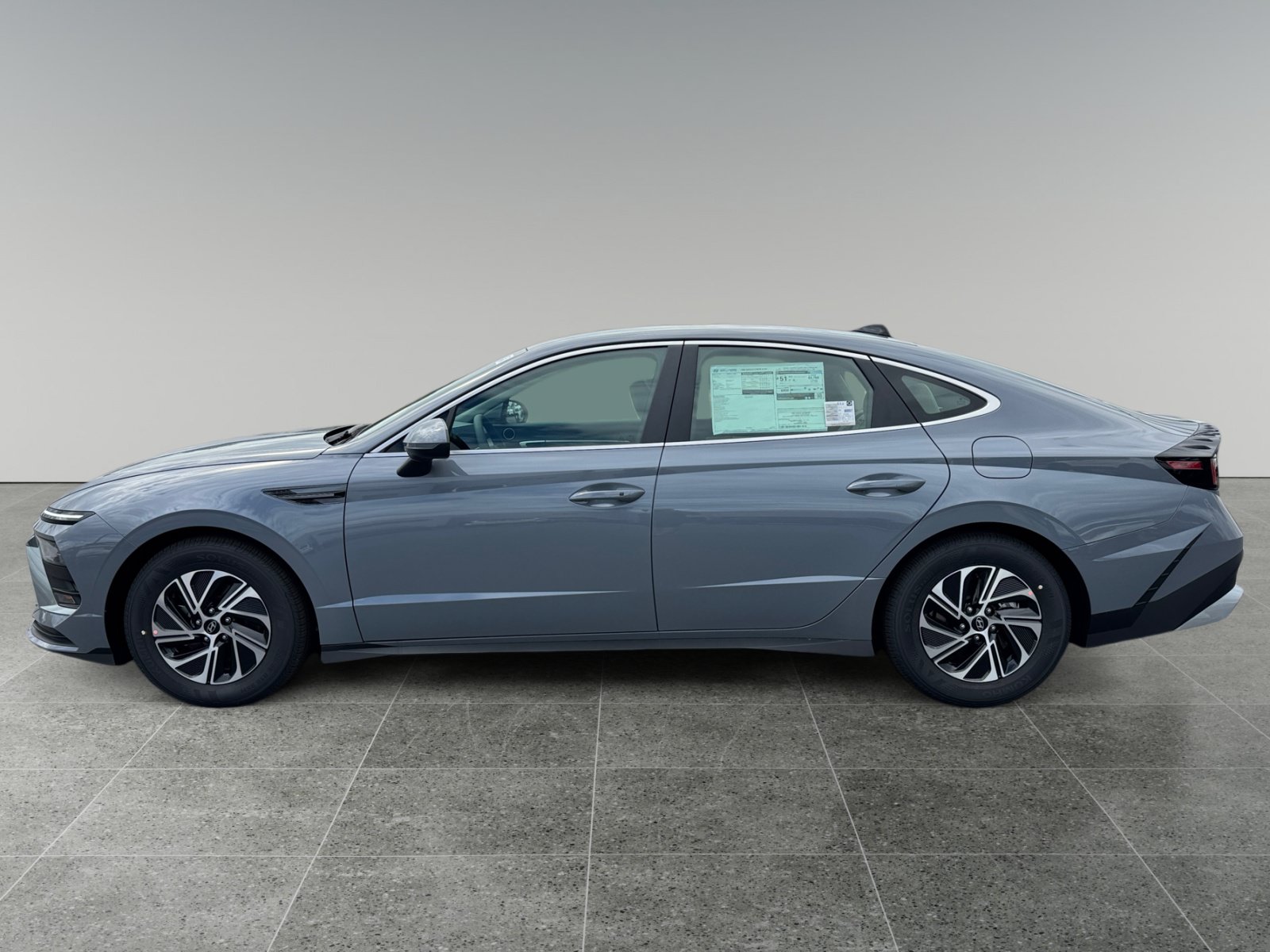 New 2026 Hyundai Sonata Blue FWD image 2