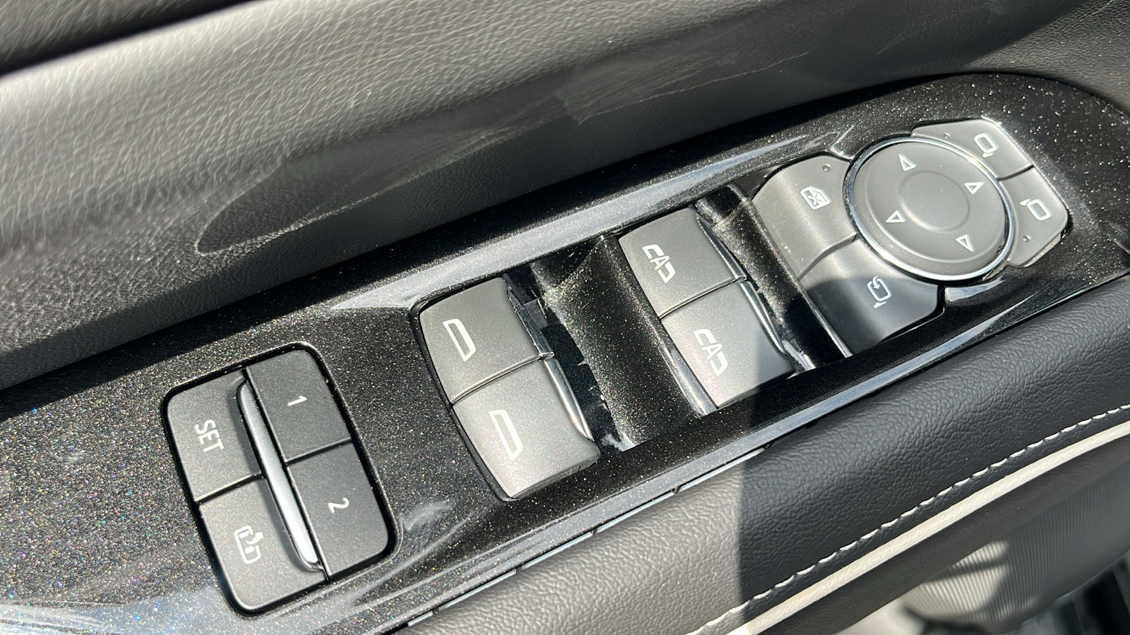 New 2024 Cadillac Escalade Premium Luxury image 13