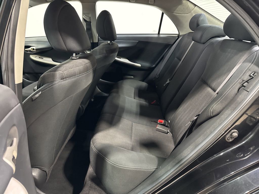 Used 2013 Toyota Corolla S w/ Premium Pkg FWD image 28