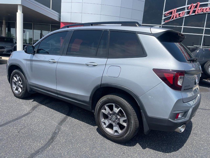 Used 2022 Honda Passport TrailSport image 4