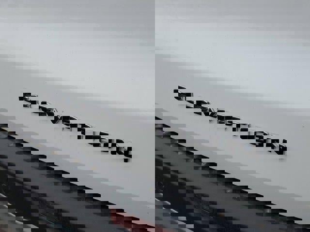 New 2025 GMC Acadia Elevation image 6