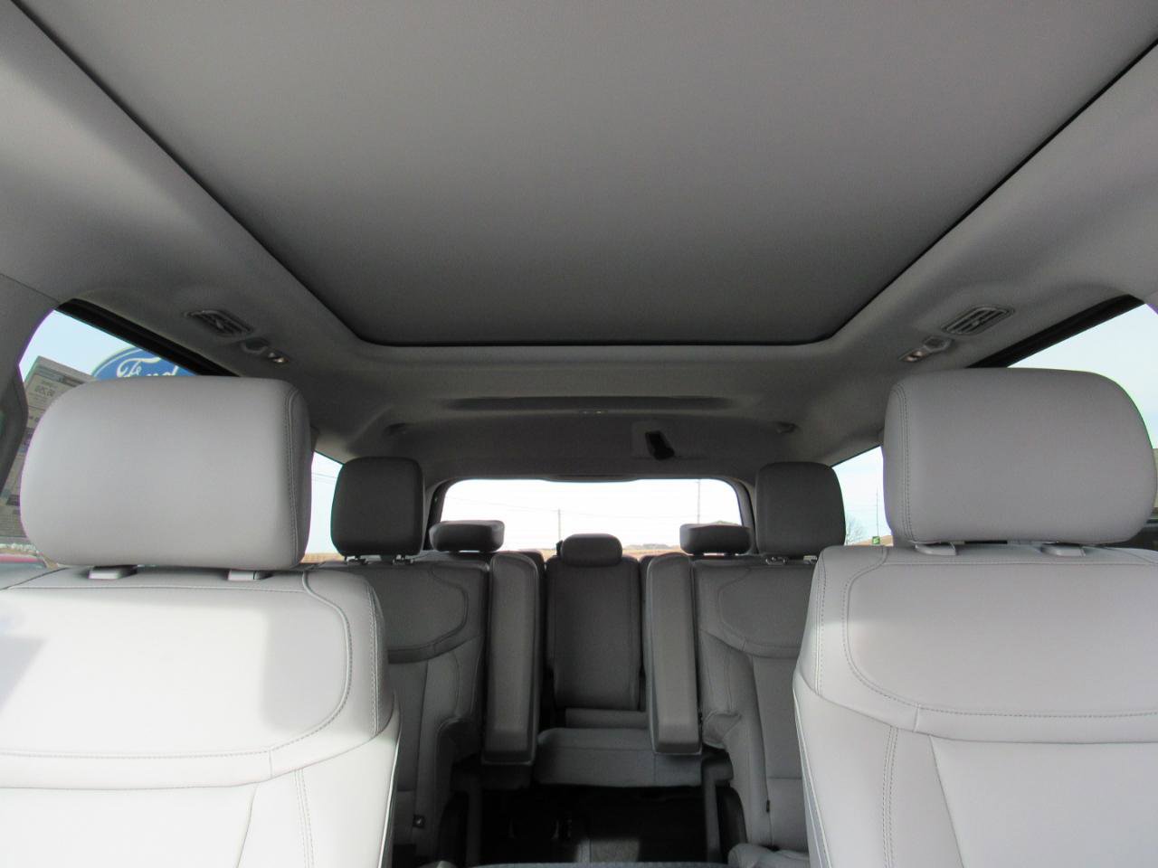 New 2026 Ford Expedition Active image 30