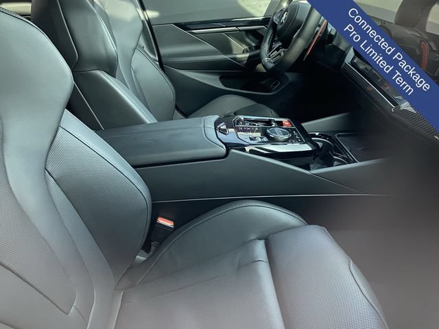Used 2026 BMW M5 w/ Carbon Package AWD/4WD image 13