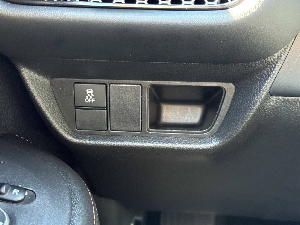 Used 2024 Honda HR-V Sport image 14