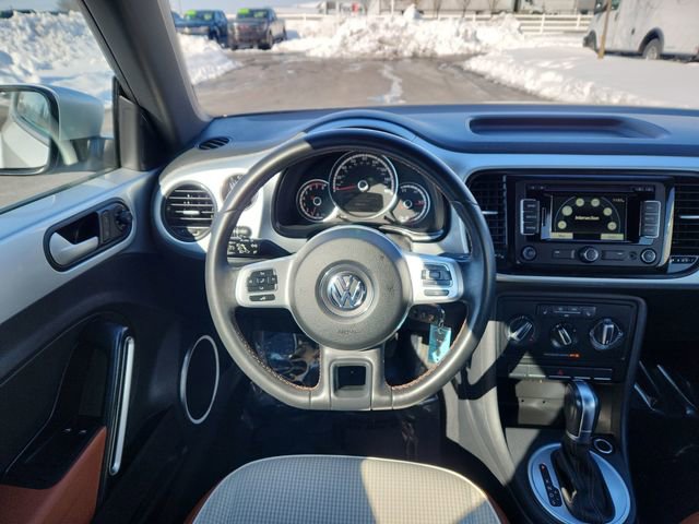 Used 2015 Volkswagen Beetle 1.8T Classic image 20