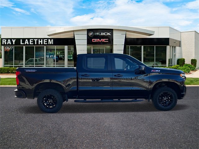 Certified 2022 Chevrolet Silverado 1500 LT Trail Boss w/ LT Trail Boss Premium Package image 5