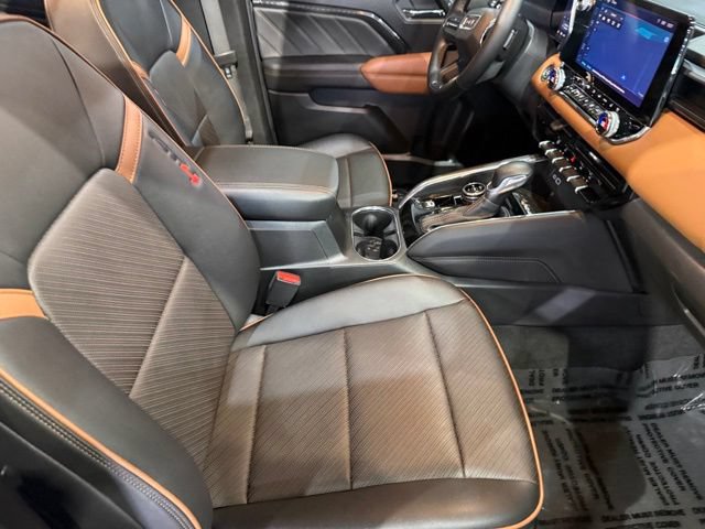 Used 2023 GMC Canyon AT4 w/ AT4 Premium Package AWD/4WD image 24
