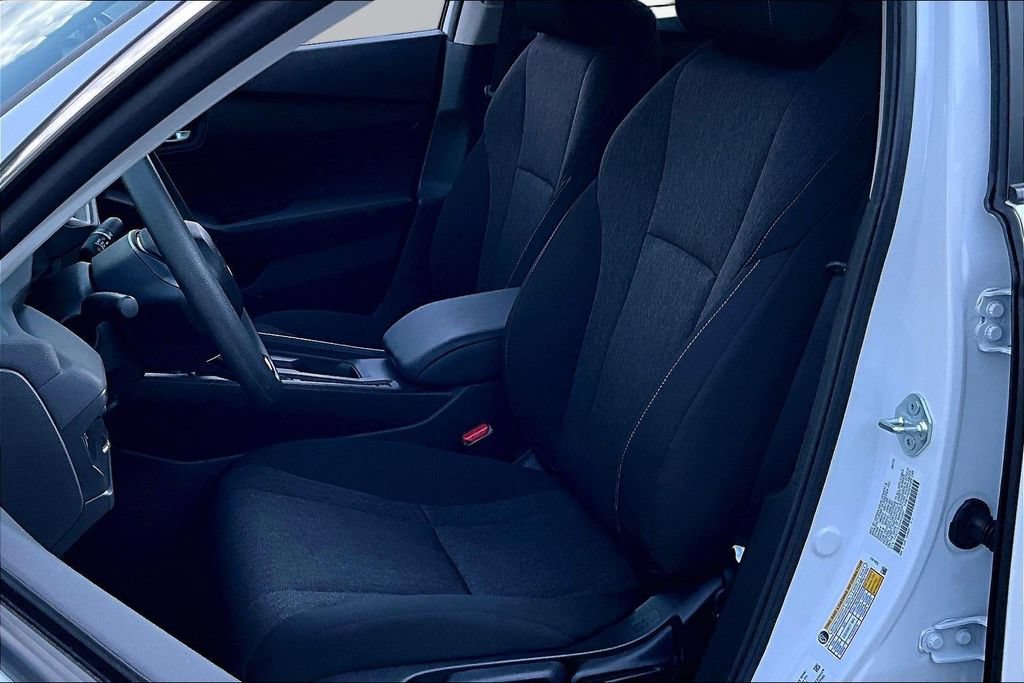 Used 2025 Honda Accord LX image 15