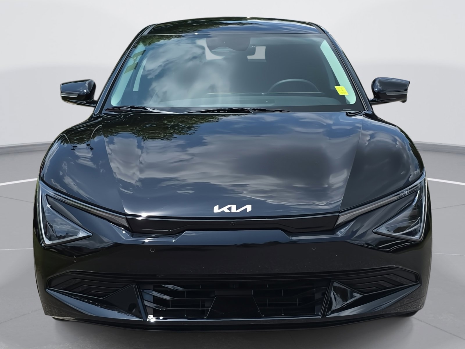 New 2025 Kia EV6 Wind image 2