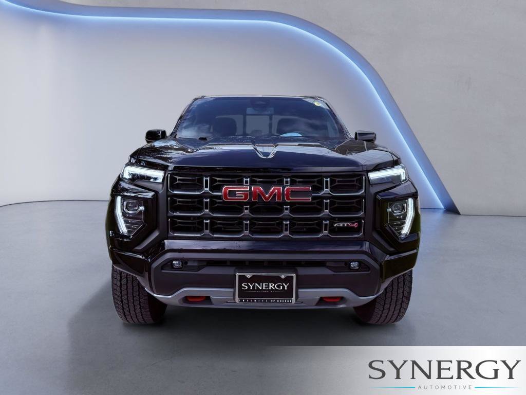 Used 2024 GMC Canyon AT4 AWD/4WD image 3