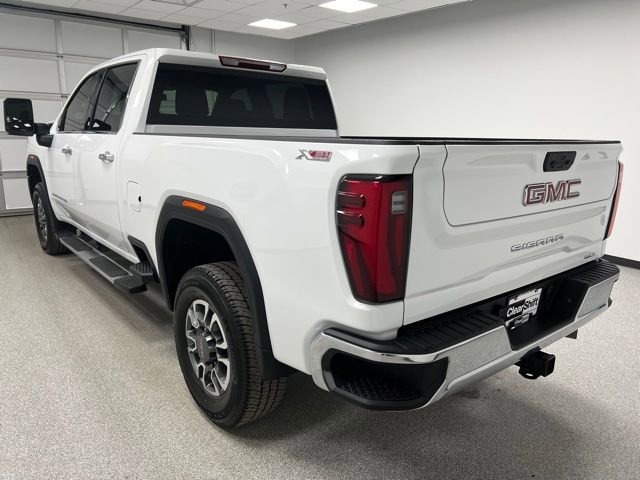 Used 2025 GMC Sierra 3500 SLT AWD/4WD image 8