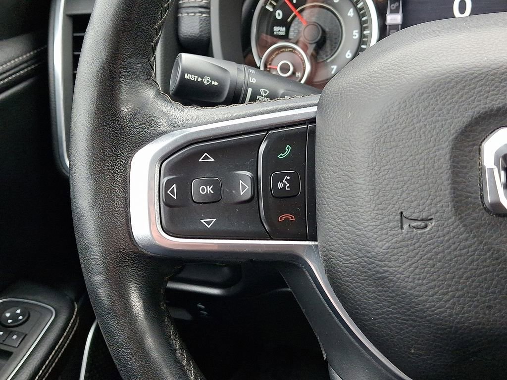 Used 2019 RAM 1500 Laramie AWD/4WD image 20