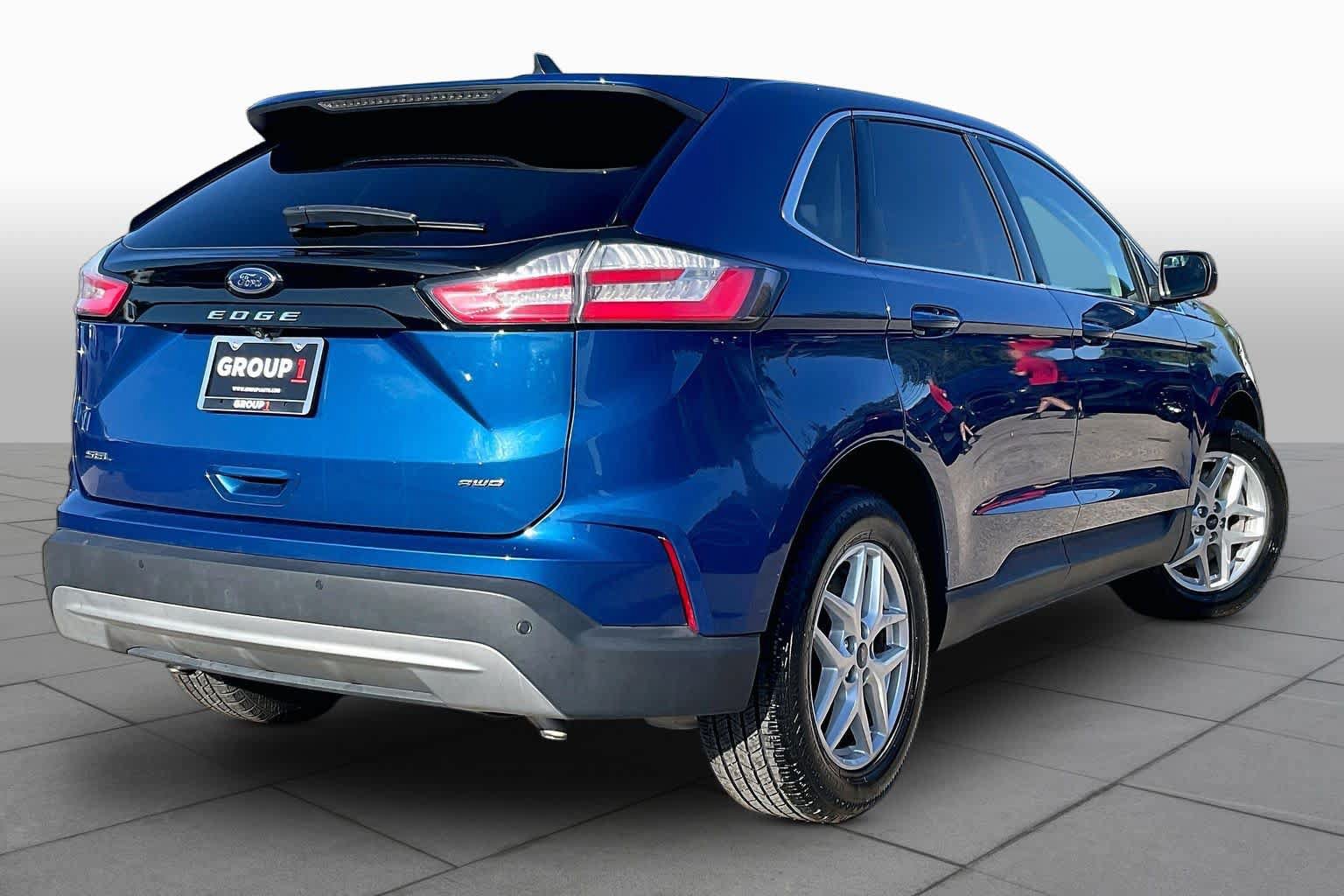 Used 2022 Ford Edge SEL AWD/4WD image 13
