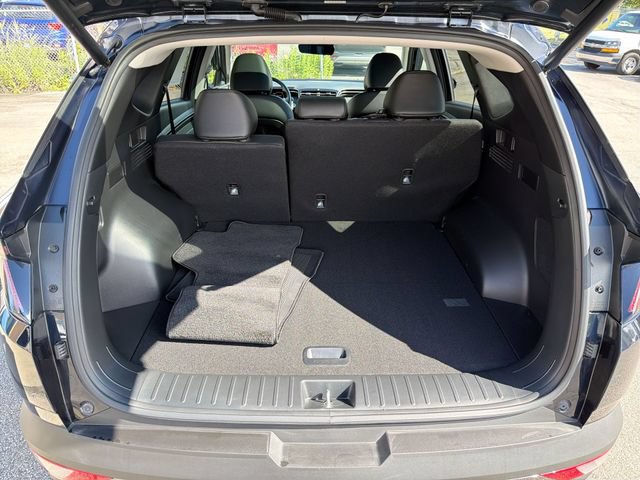 Used 2024 Hyundai Tucson Limited AWD/4WD image 23