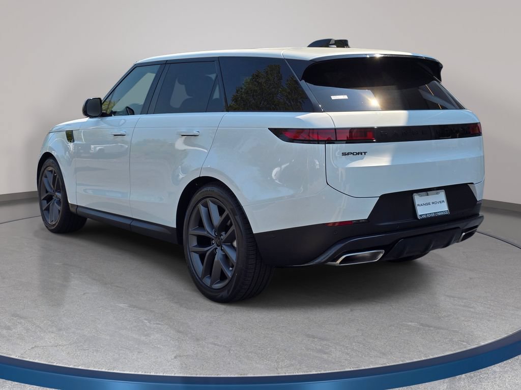 New 2026 Land Rover Range Rover Sport Dynamic SE AWD/4WD image 7