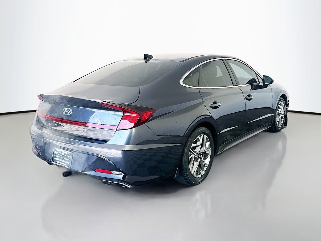 Used 2021 Hyundai Sonata SEL w/ Preferred Accessory Package image 7