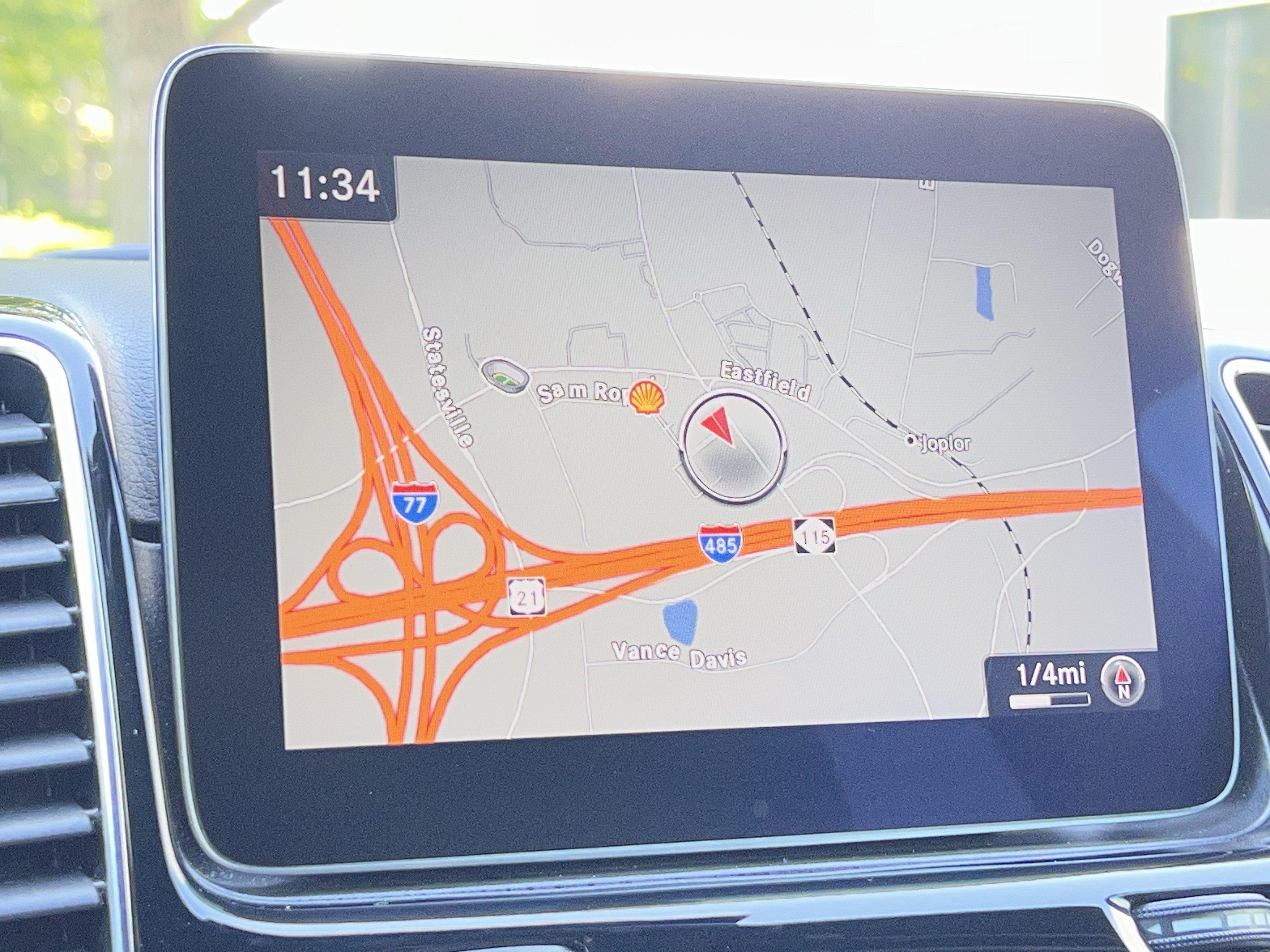 Used 2019 Mercedes-Benz GLE 400 4MATIC image 24