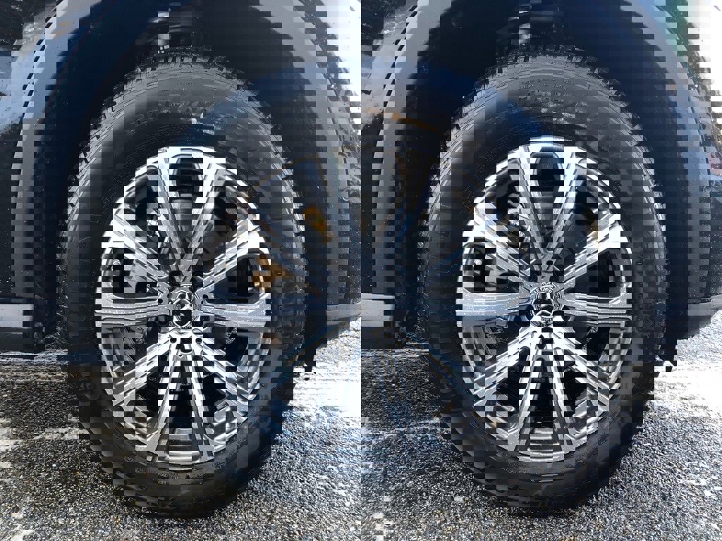 New 2026 Mercedes-Benz GLC 300 4MATIC image 9