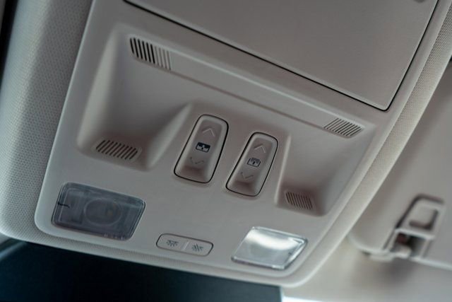 Used 2022 Ford Escape Titanium w/ Class II Trailer Tow Package image 34