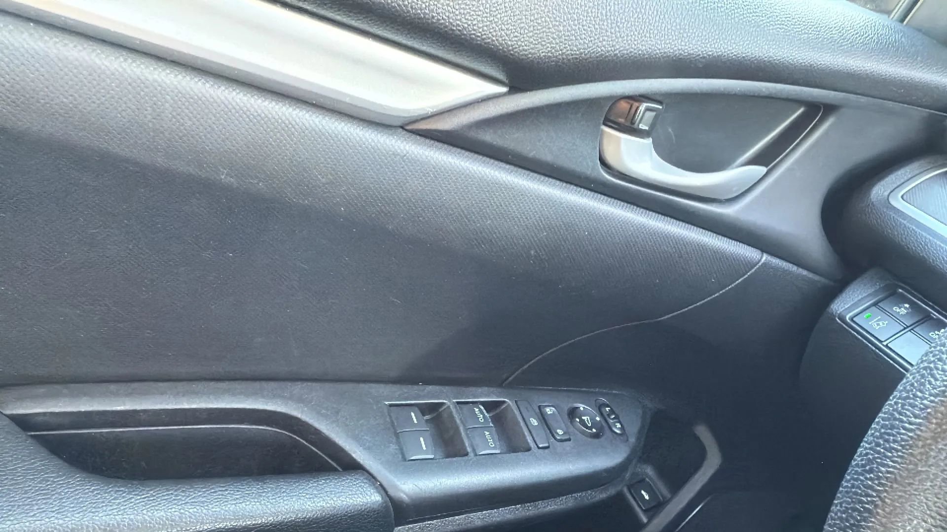 Used 2020 Honda Civic LX image 21