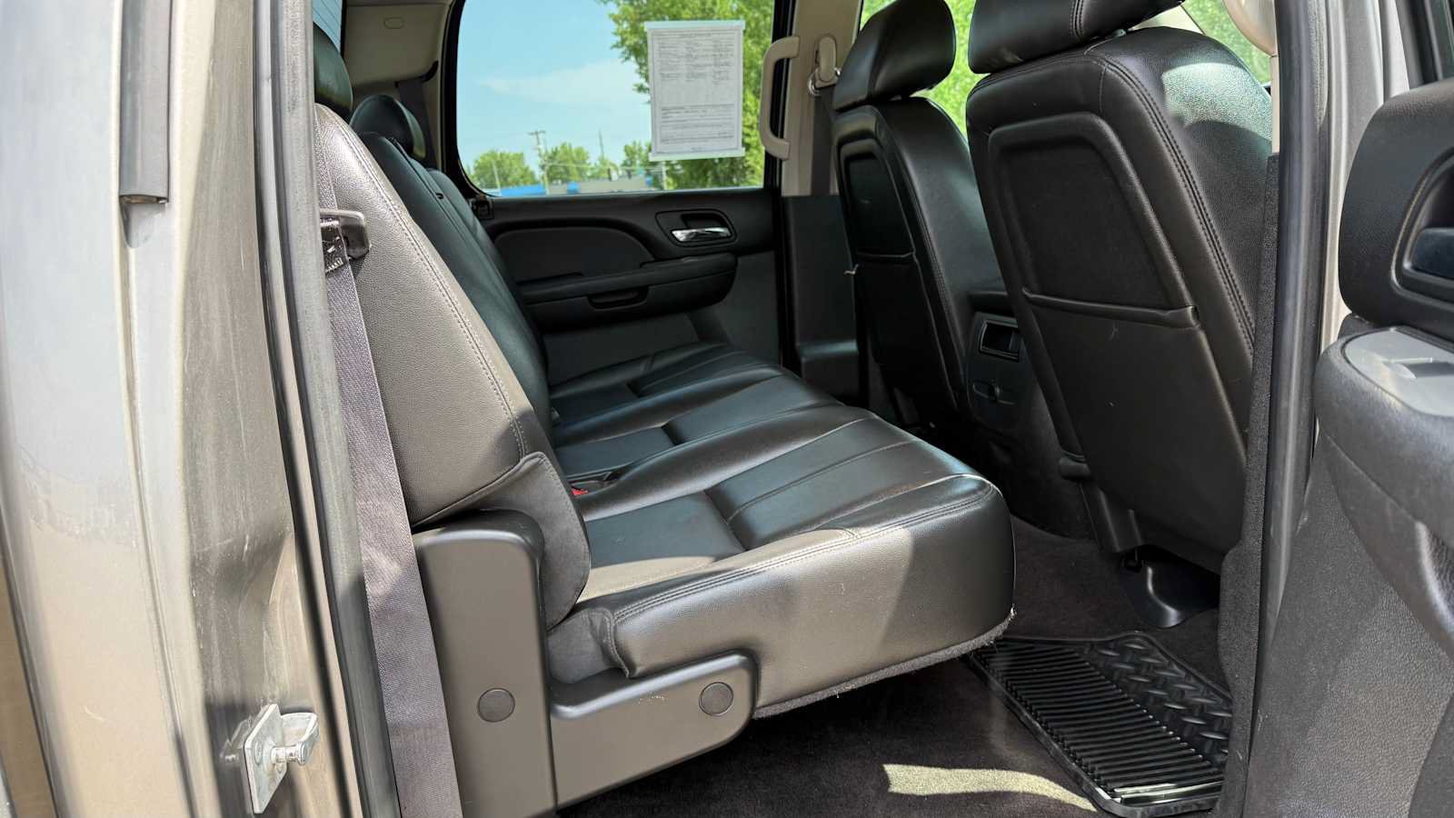 Used 2013 Chevrolet Silverado 1500 LTZ w/ LTZ Plus Package AWD/4WD image 11
