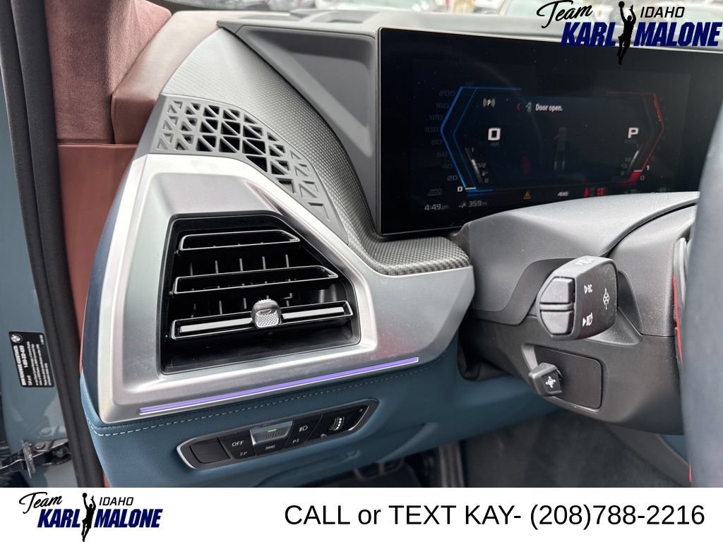 Used 2023 BMW XM AWD/4WD image 25