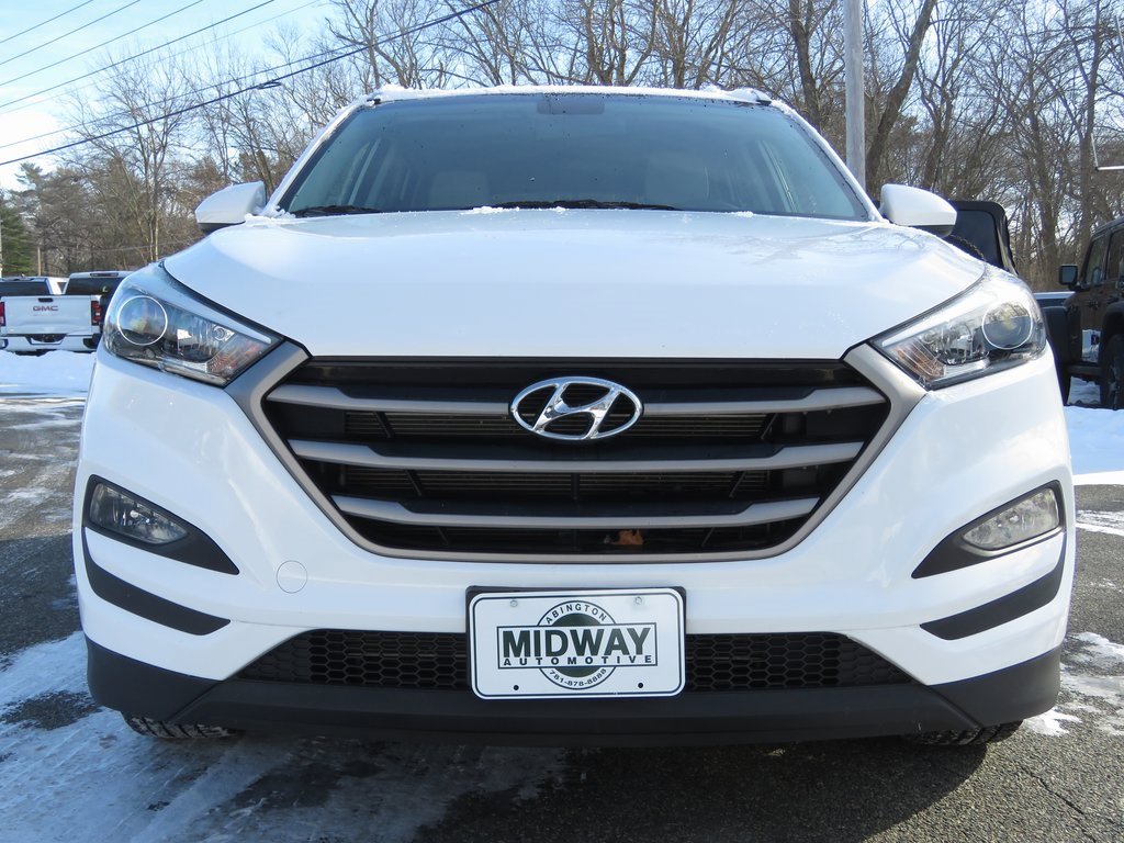 Used 2016 Hyundai Tucson SE w/ Option Group 02 image 2