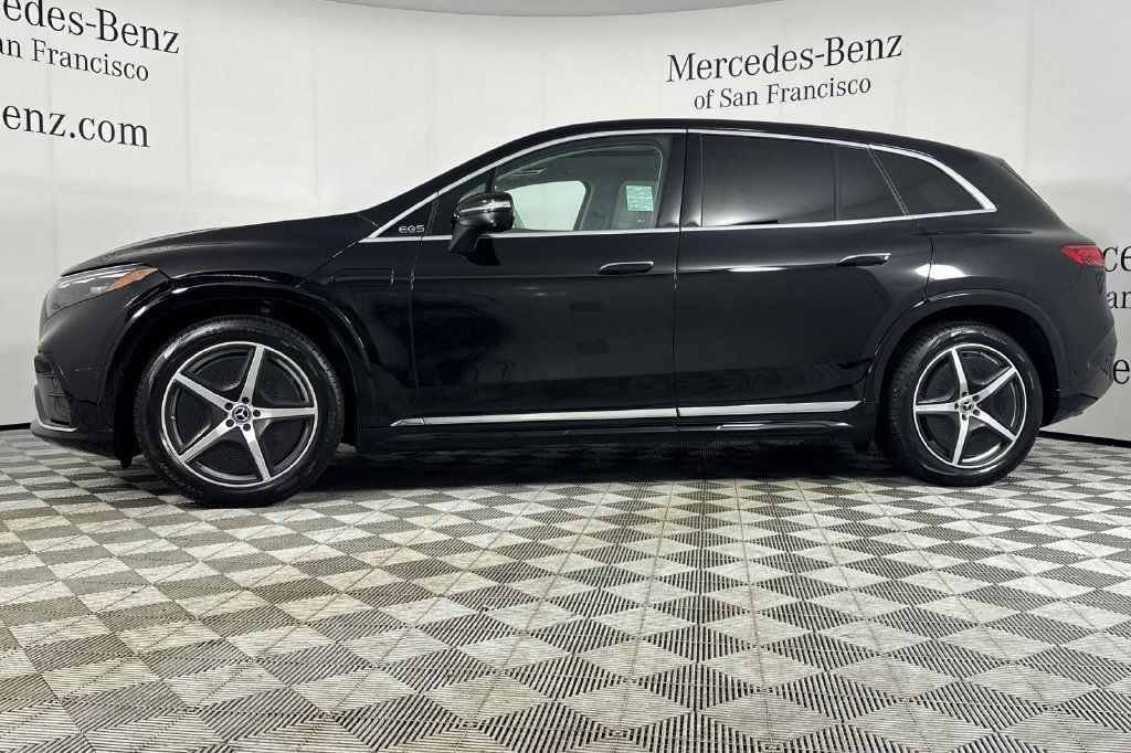 Certified 2023 Mercedes-Benz EQS 580 4MATIC SUV image 7