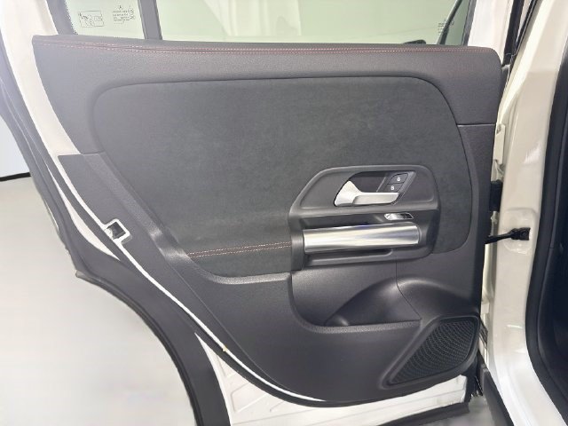 Used 2022 Mercedes-Benz GLA 250 image 25