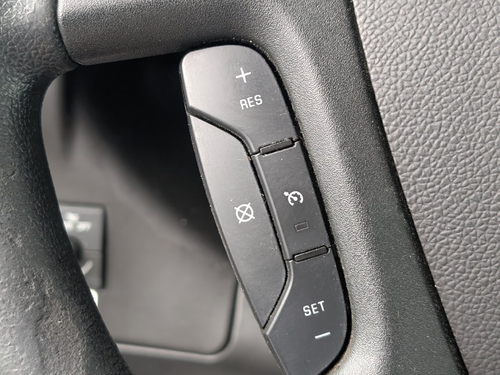 Used 2018 GMC Savana 3500 Extended w/ Driver Convenience Package RWD image 18
