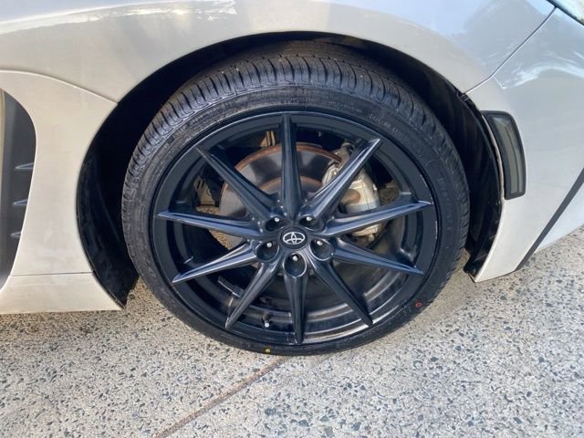 Used 2022 Toyota GR86 Premium image 26
