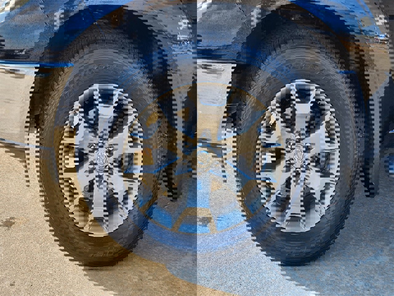 Used 2014 Nissan Frontier SL image 11