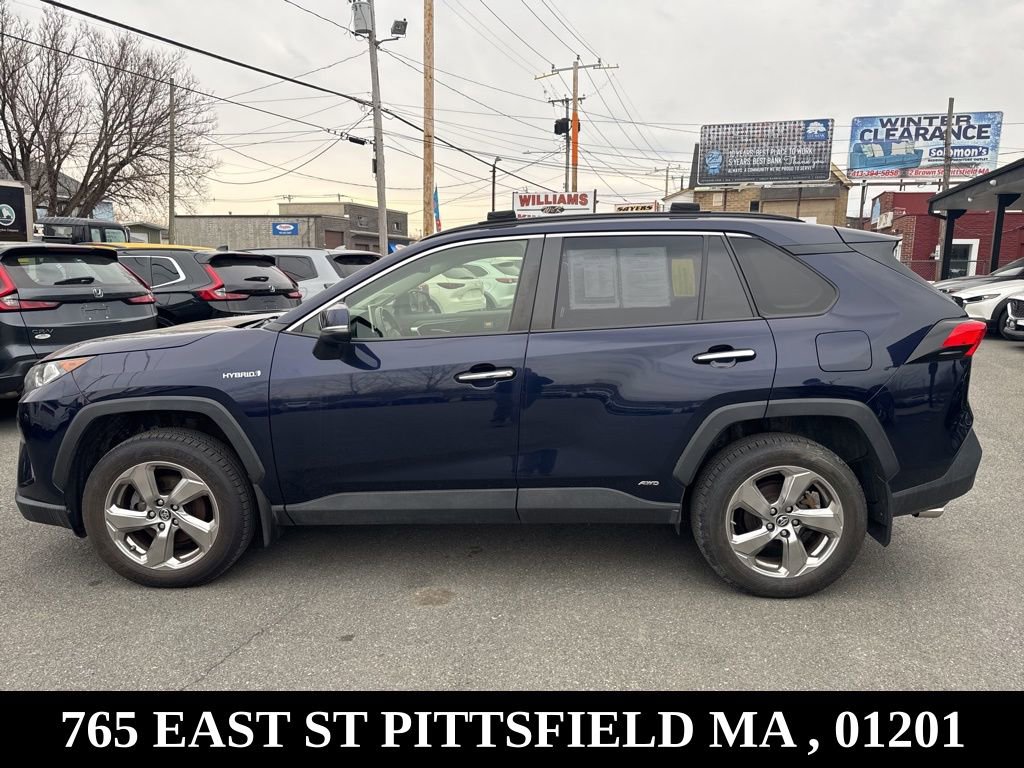 Used 2019 Toyota RAV4 Limited w/ Limited Grade Weather Package image 4
