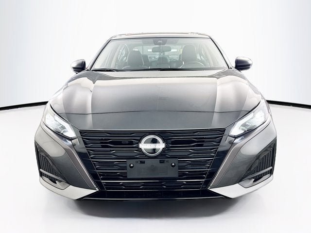 New 2026 Nissan Altima 2.5 SV FWD image 2