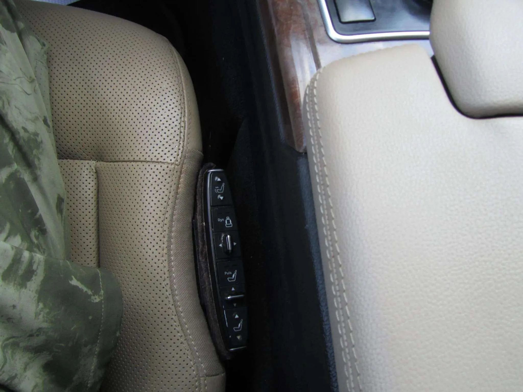 Used 2012 Mercedes-Benz E 350 BlueTEC Sedan image 21